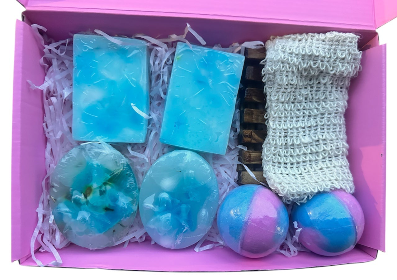 Handmade Spa Gift Box – Natural Soaps & Bath Bombs